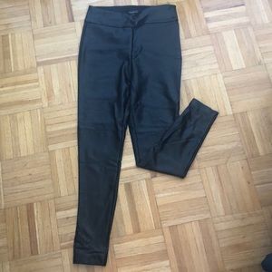 Faux leather leggings